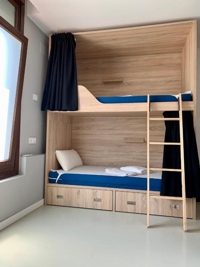 Albergue Gbc Caldas Caldas De Reis Εξωτερικό φωτογραφία