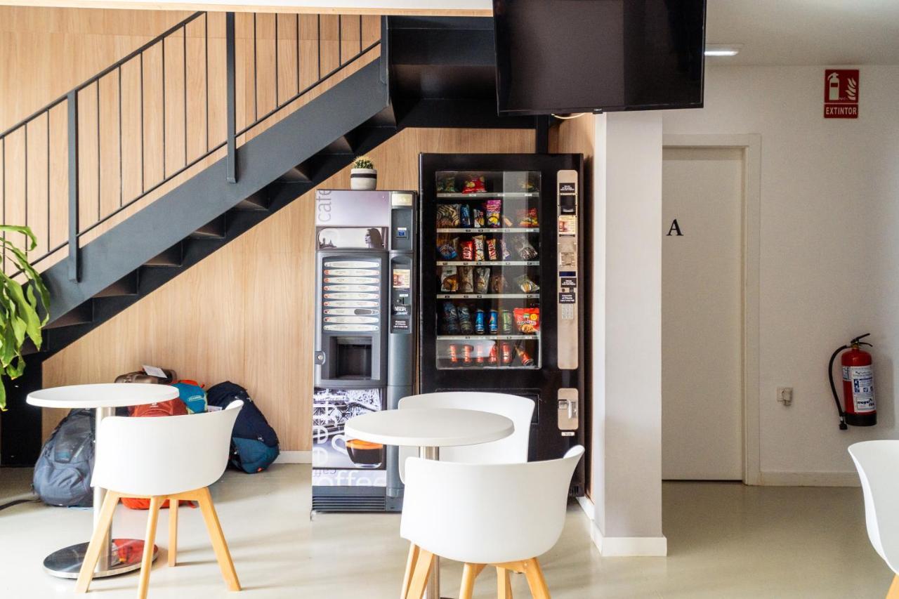 Albergue Gbc Caldas Caldas De Reis Εξωτερικό φωτογραφία