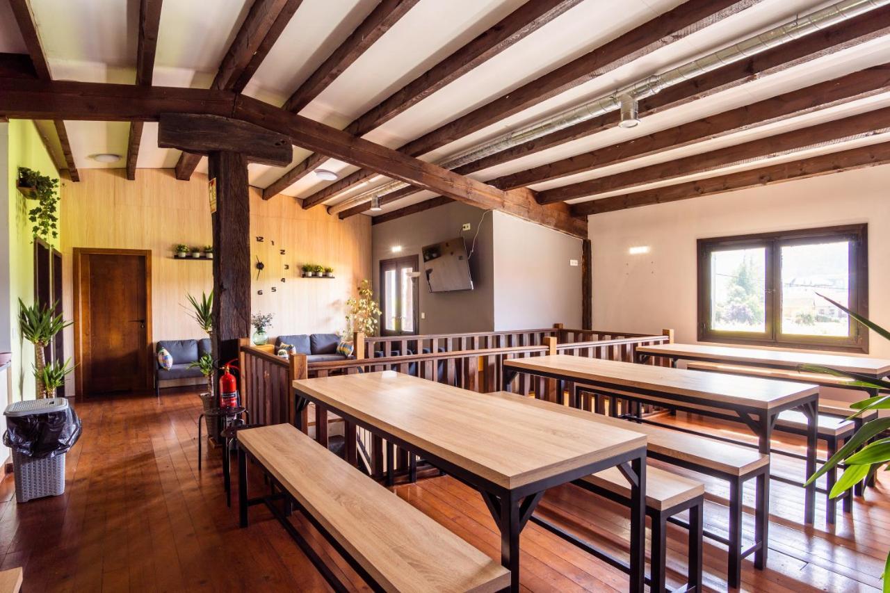 Albergue Gbc Caldas Caldas De Reis Εξωτερικό φωτογραφία
